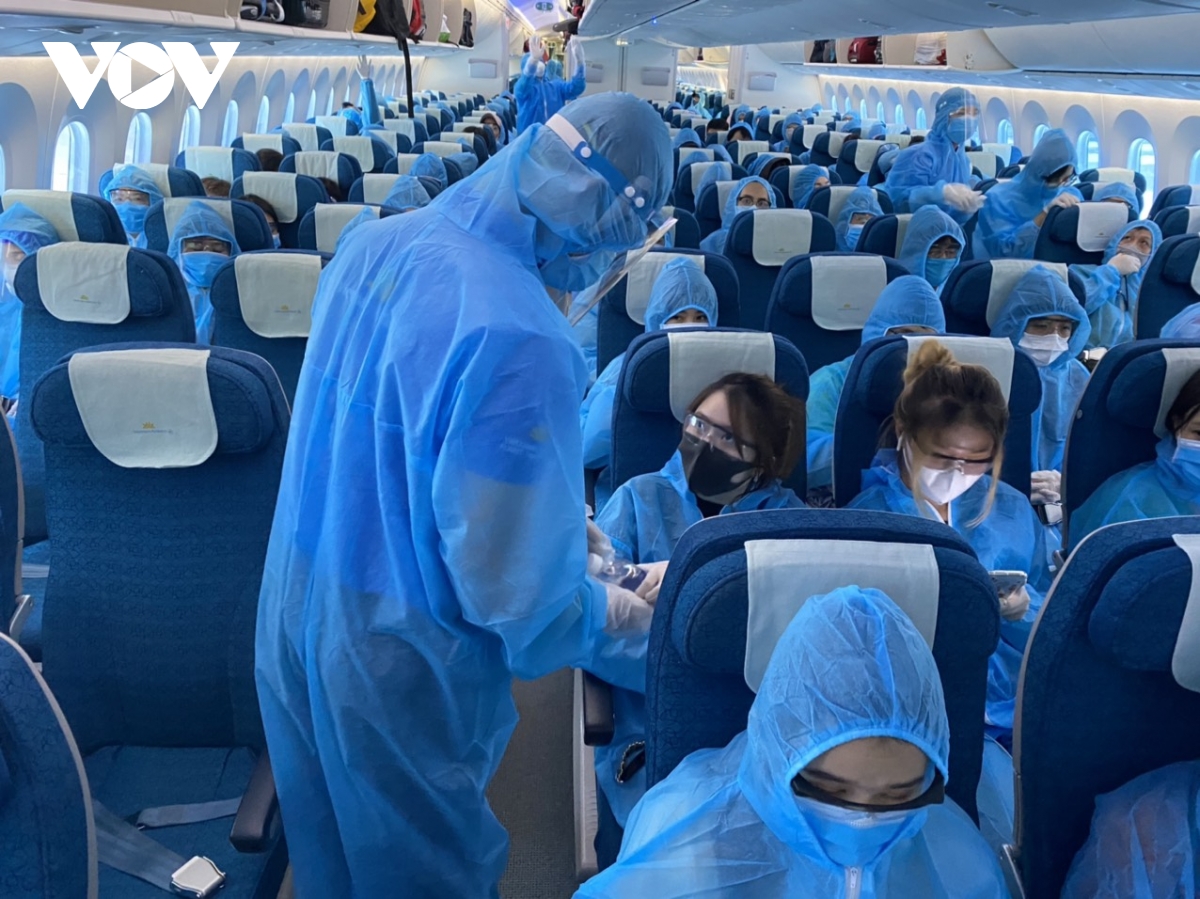Vé máy bay từ Philippines về Việt Nam tiết kiệm