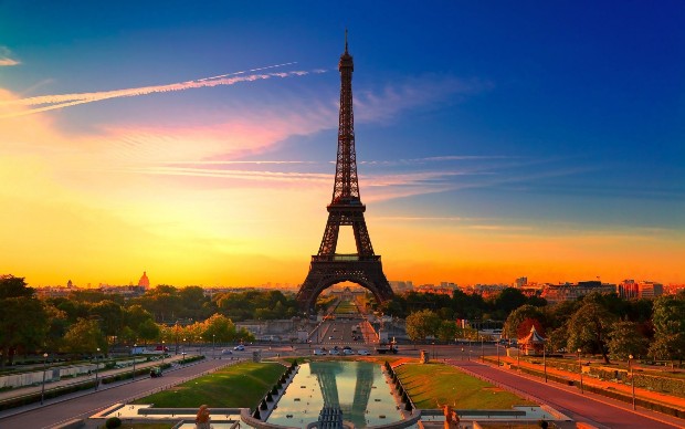 Săn vé máy bay đi Paris giá rẻ hàng tháng, cập nhật lịch bay mới 2022